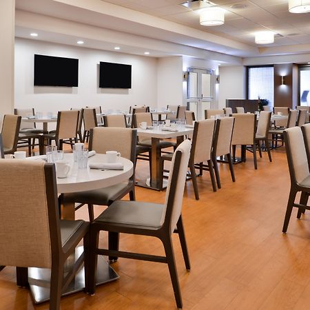 Holiday Inn Hotel & Suites Rochester - Marketplace By Ihg Kültér fotó